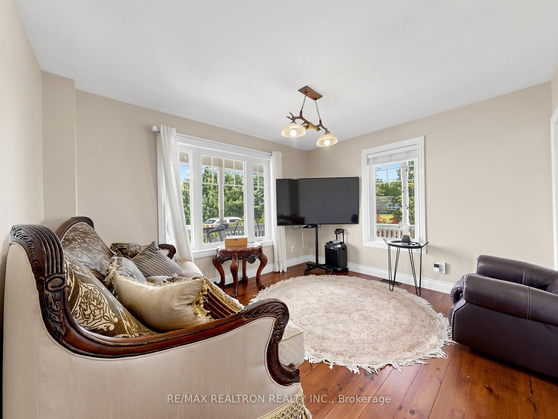 4 Lyons Lane Property Photo 14