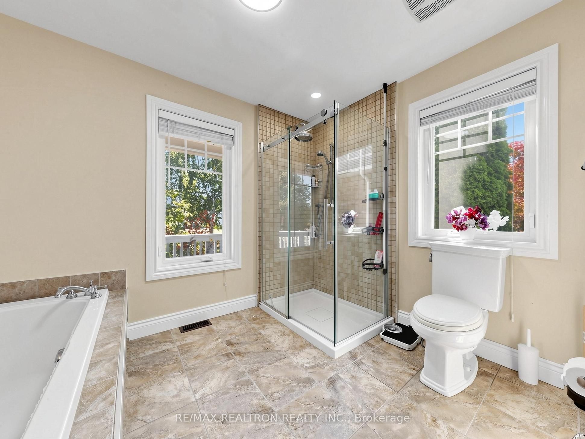4 Lyons Lane Property Photo 19