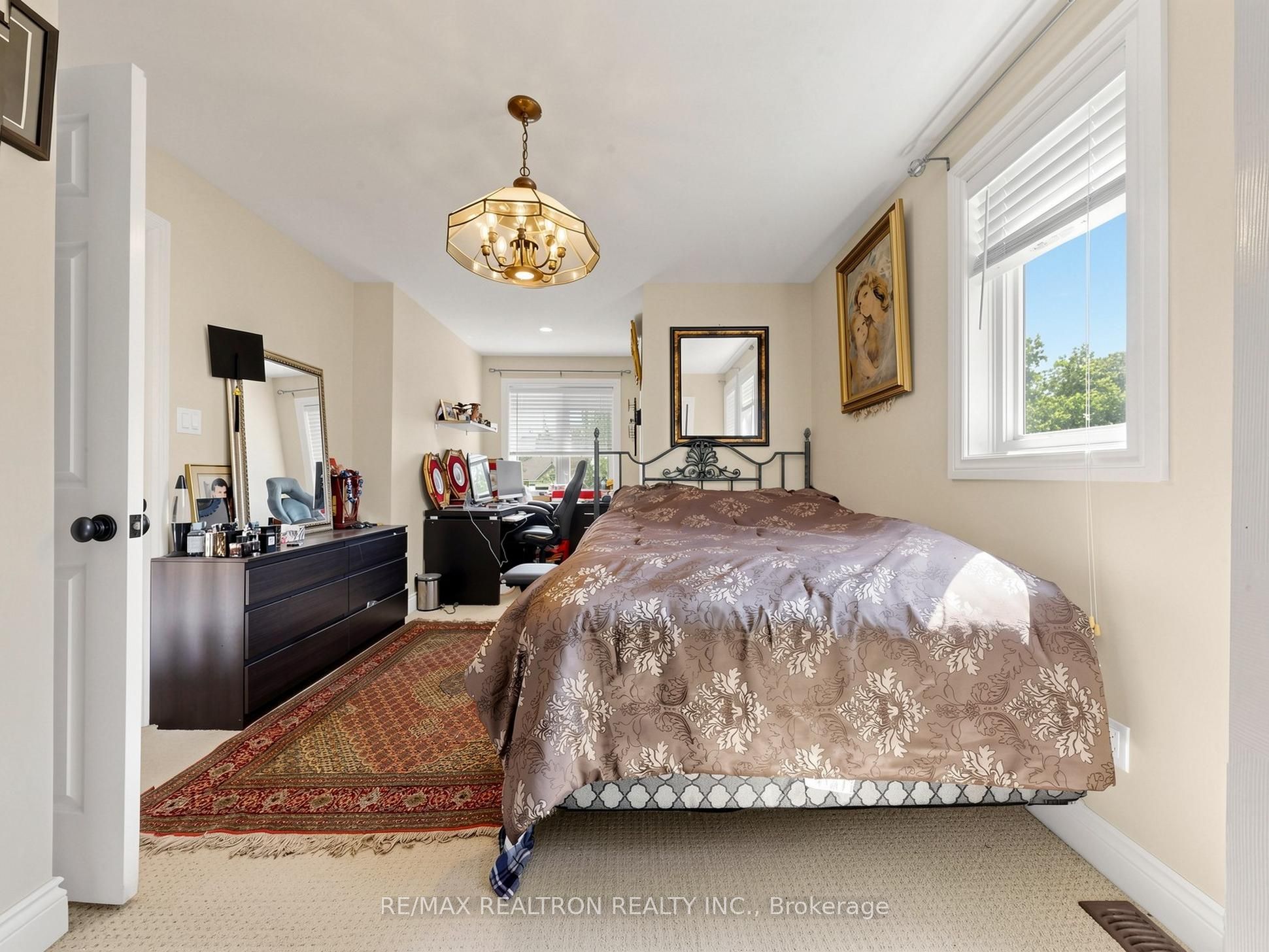 4 Lyons Lane Property Photo 29