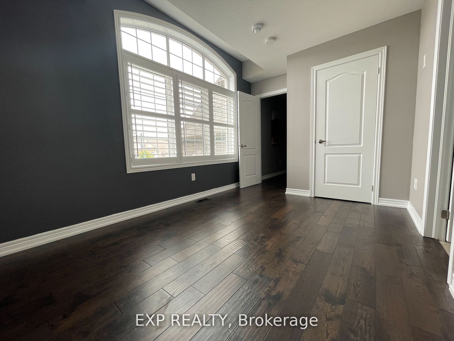 740 Clifford Perry Place Property Photo 16