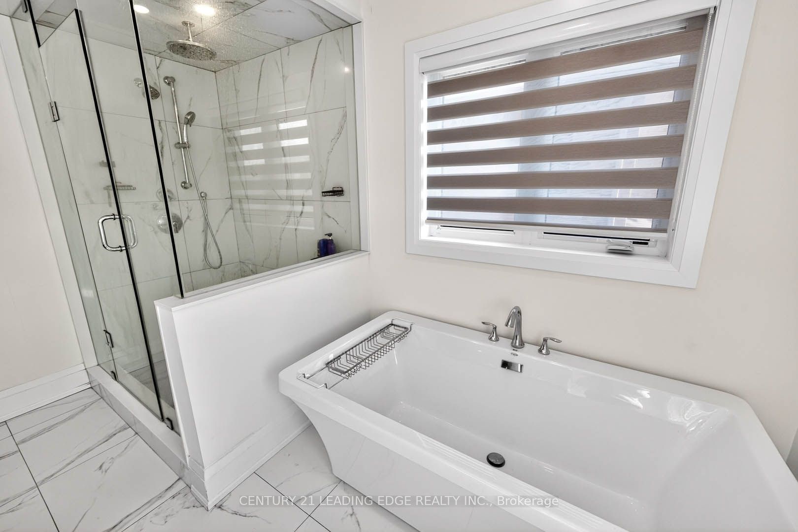 235 Ferragine Crescent Property Photo 26