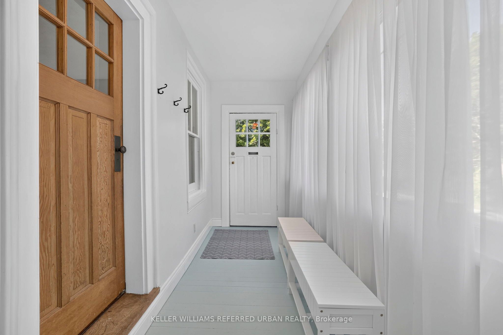 341 Cotter Street Property Photo 4