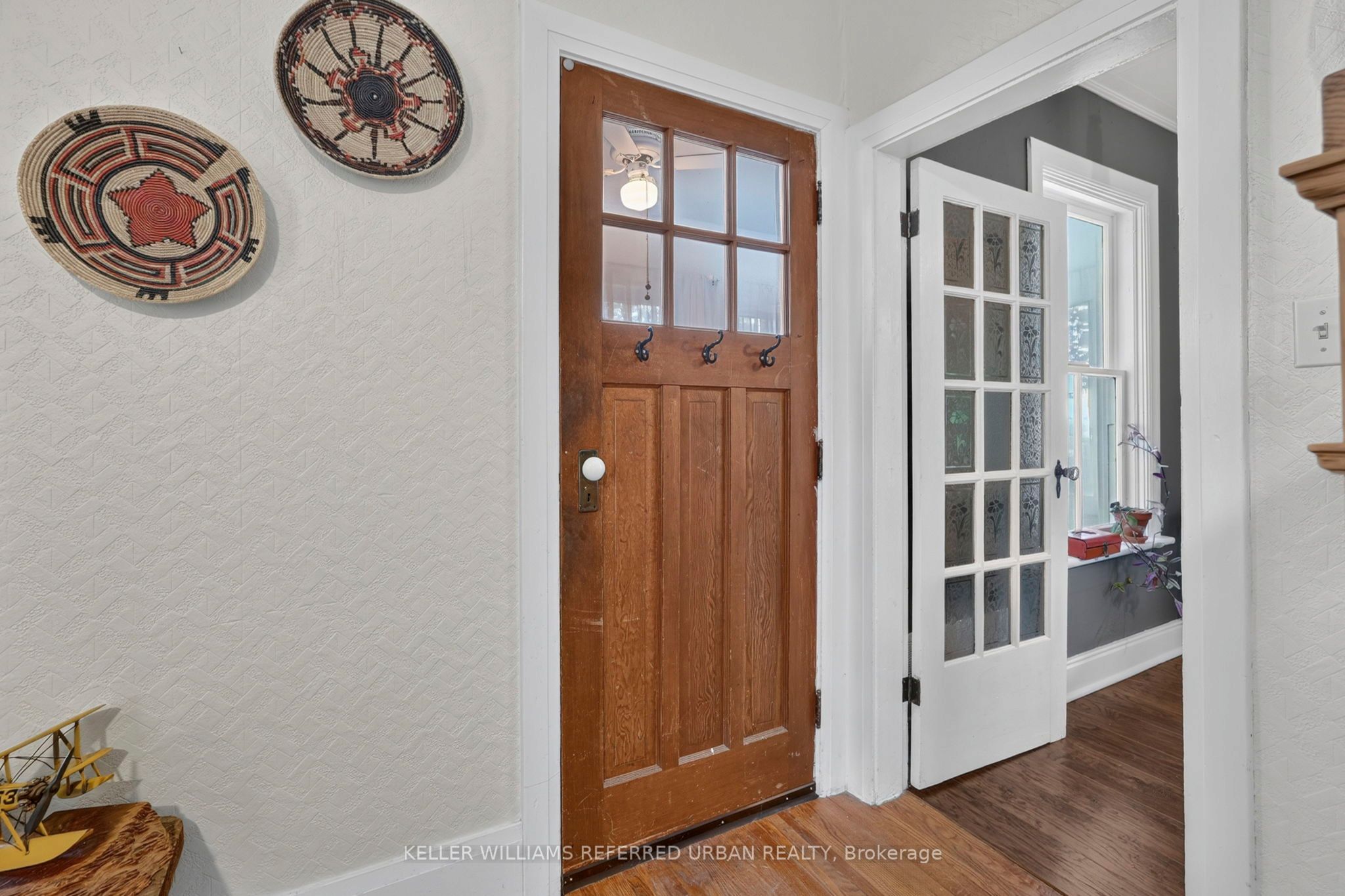 341 Cotter Street Property Photo 7