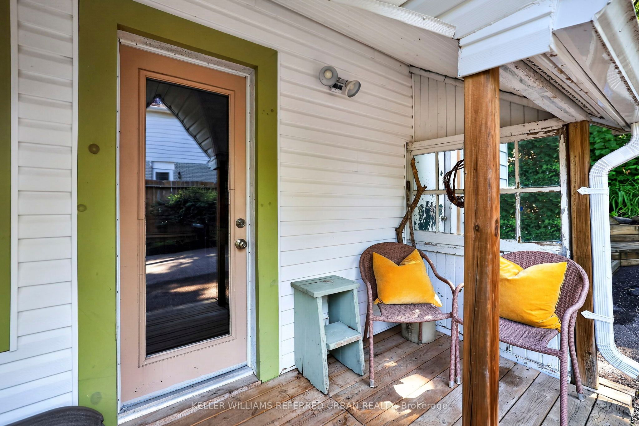 341 Cotter Street Property Photo 29
