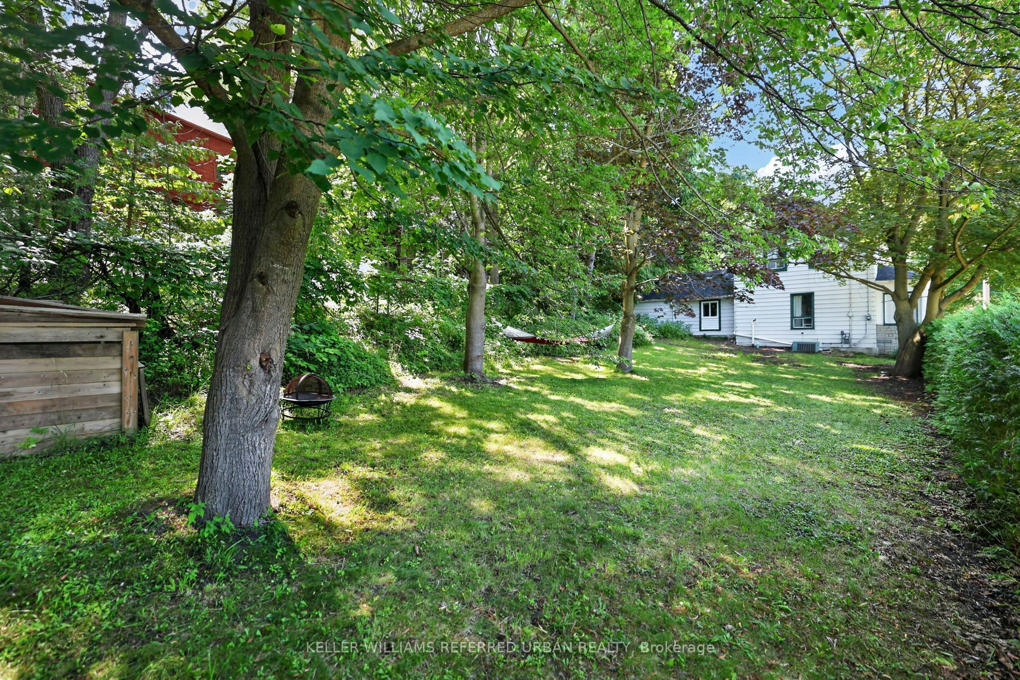 341 Cotter Street Property Photo 38