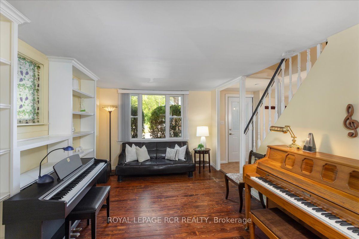 612 Timothy Street Property Photo 6