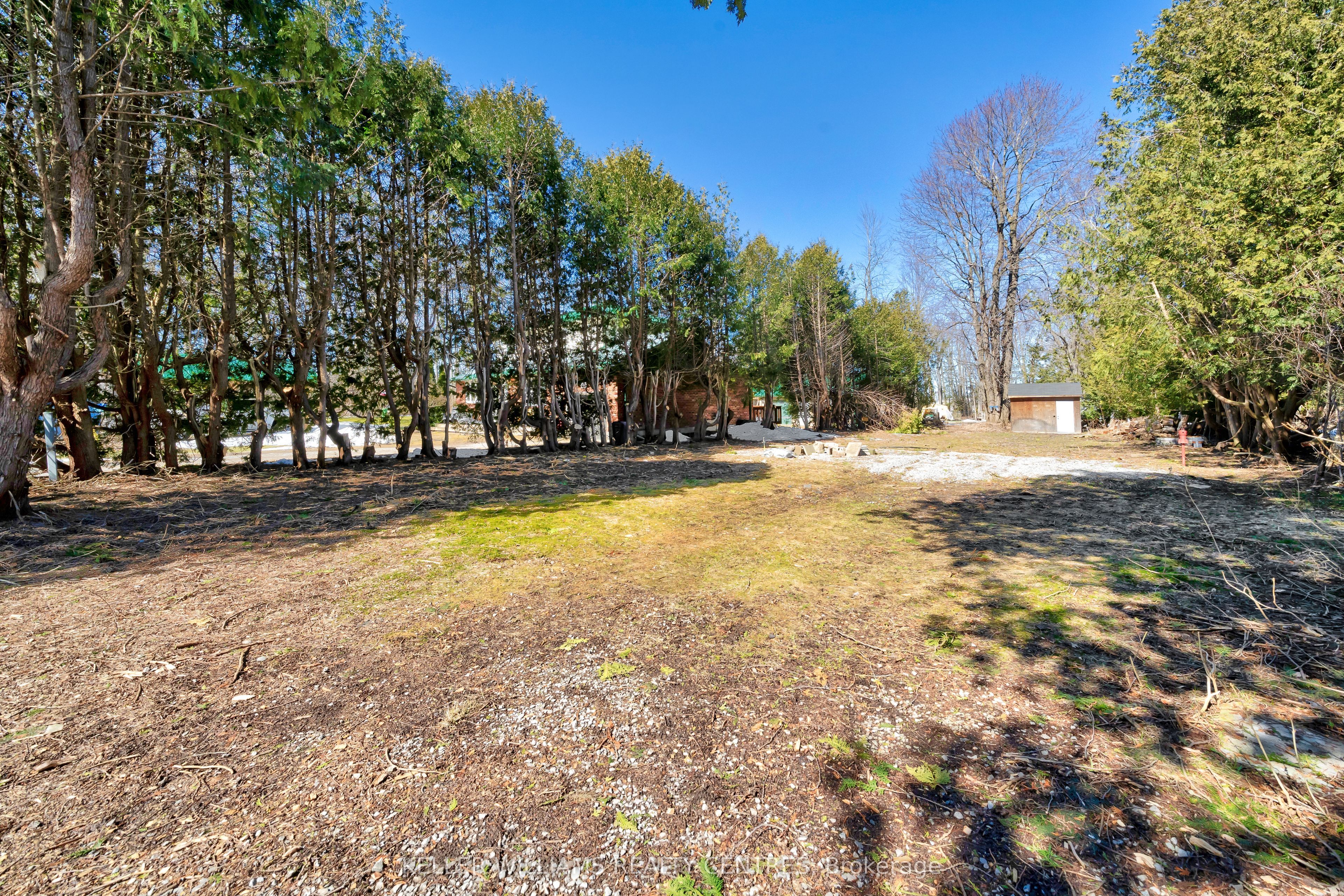 34 Della Street Property Photo 5
