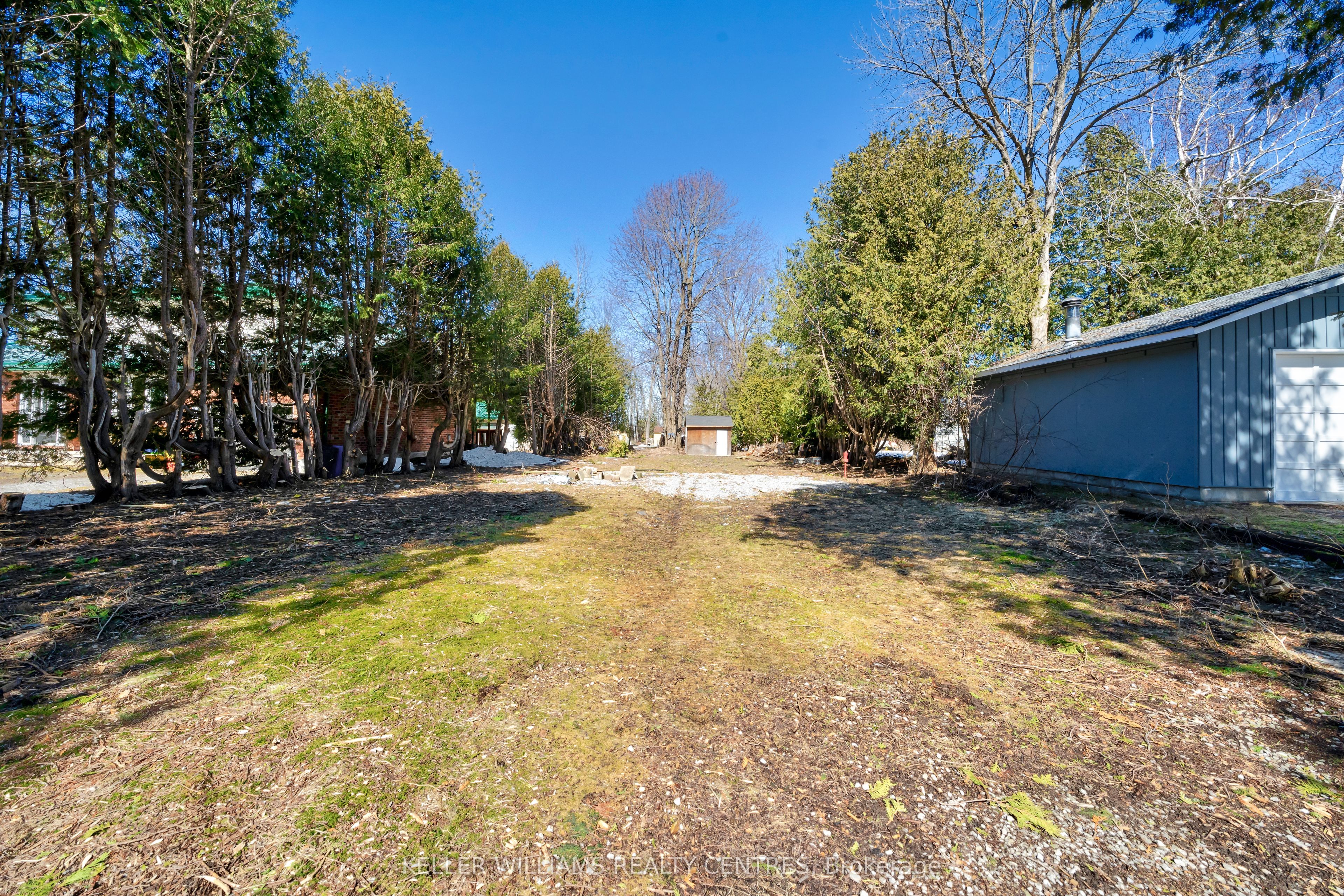 34 Della Street Property Photo 6