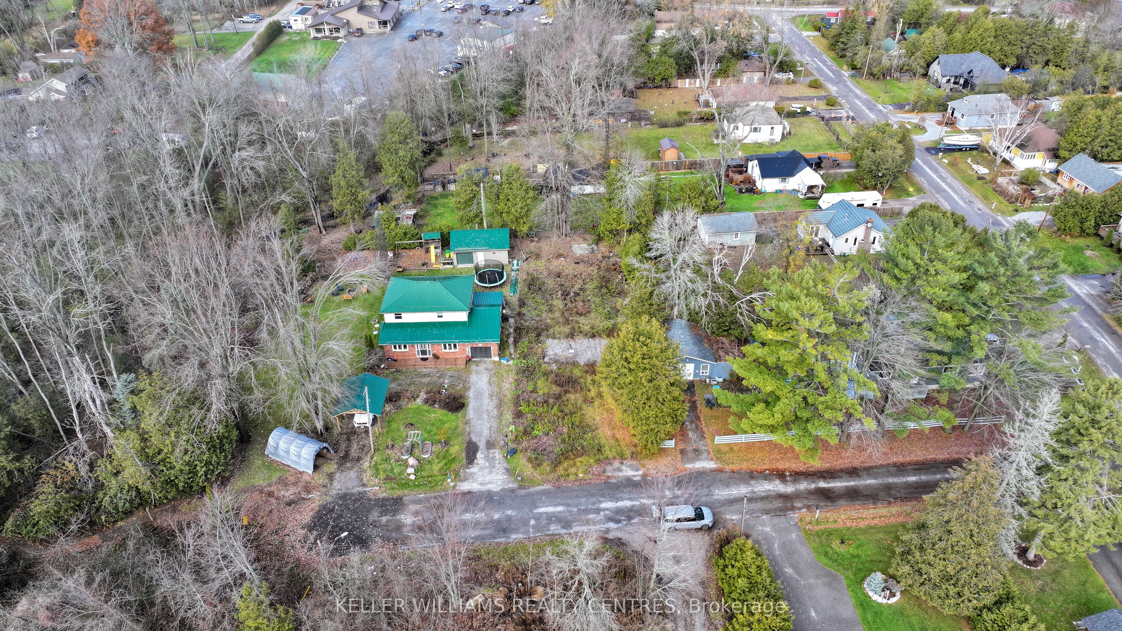 34 Della Street Property Photo 15