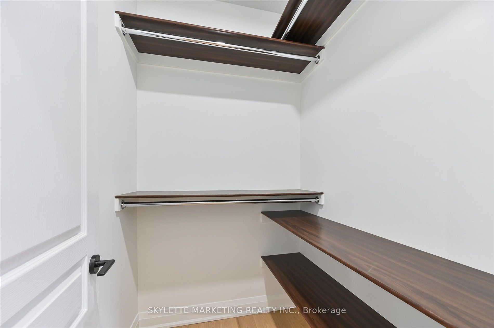 38 Russell Parker Crescent Property Photo 26