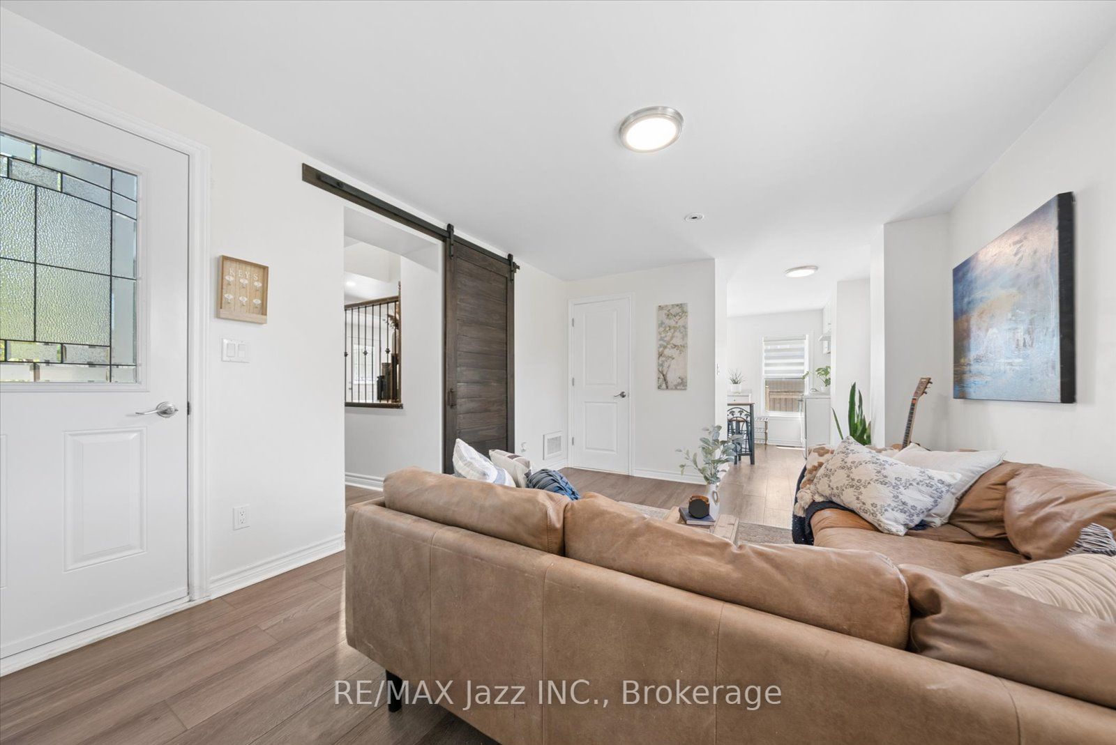 360 Mill Street Property Photo 15
