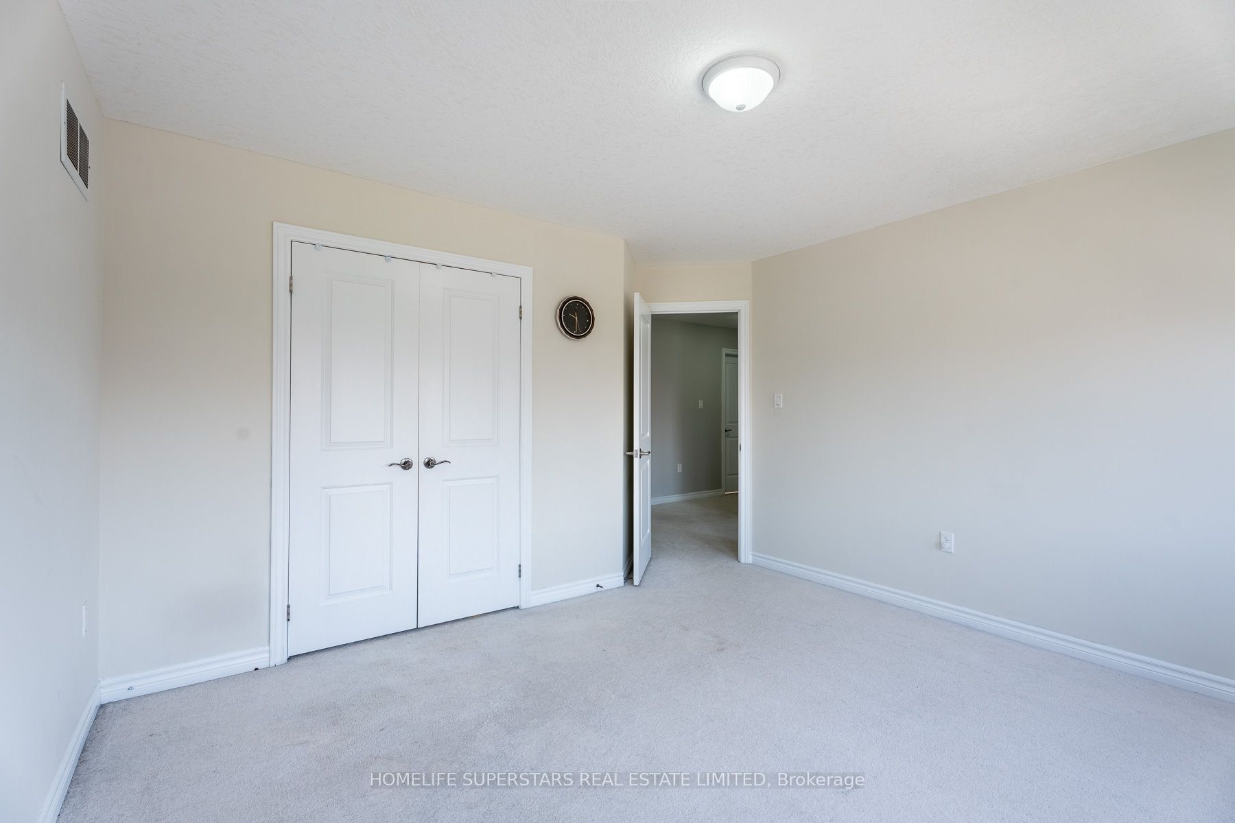 1 Walker Boulevard Property Photo 25