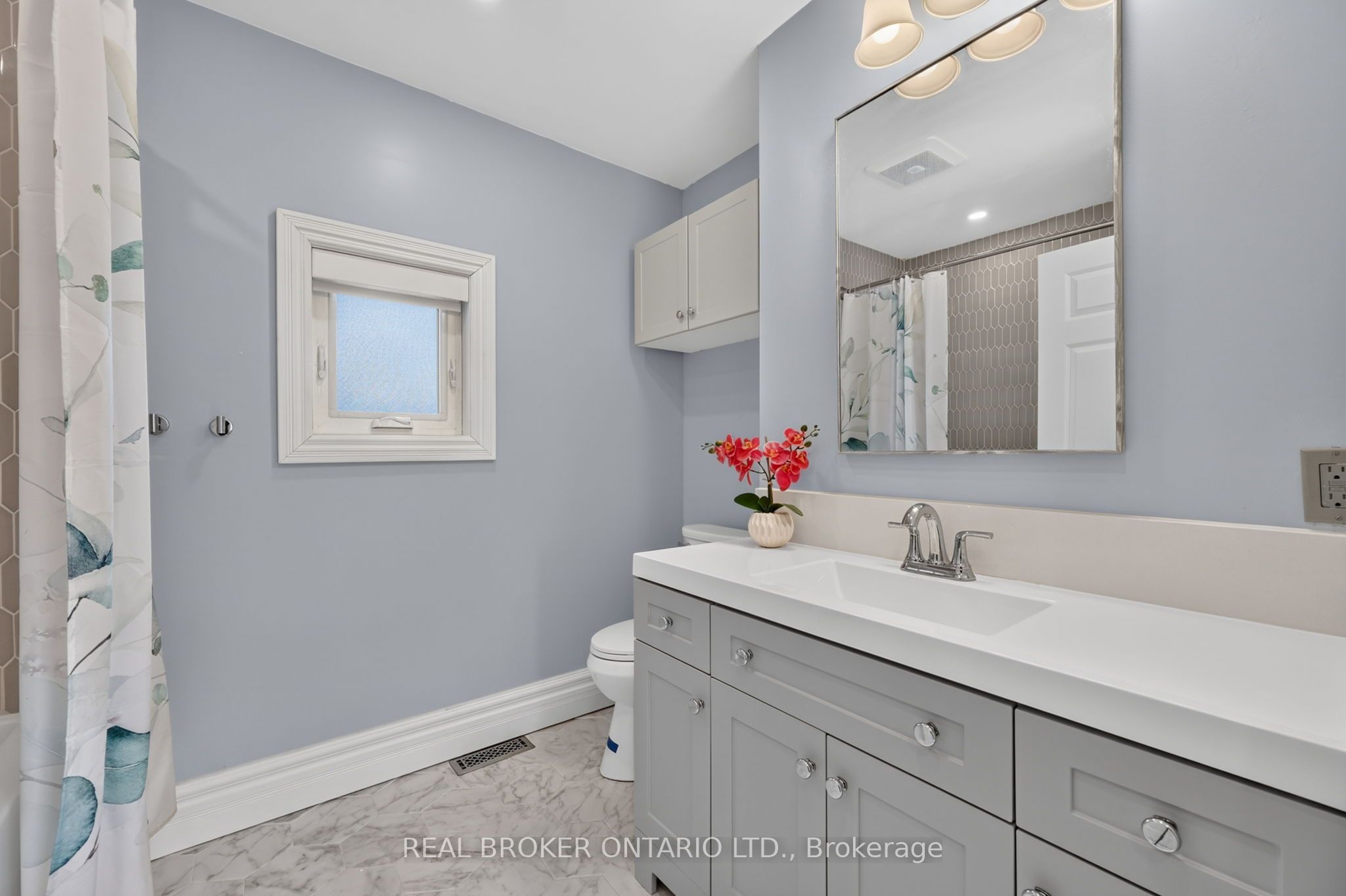 5631 Mount Albert Road Property Photo 30
