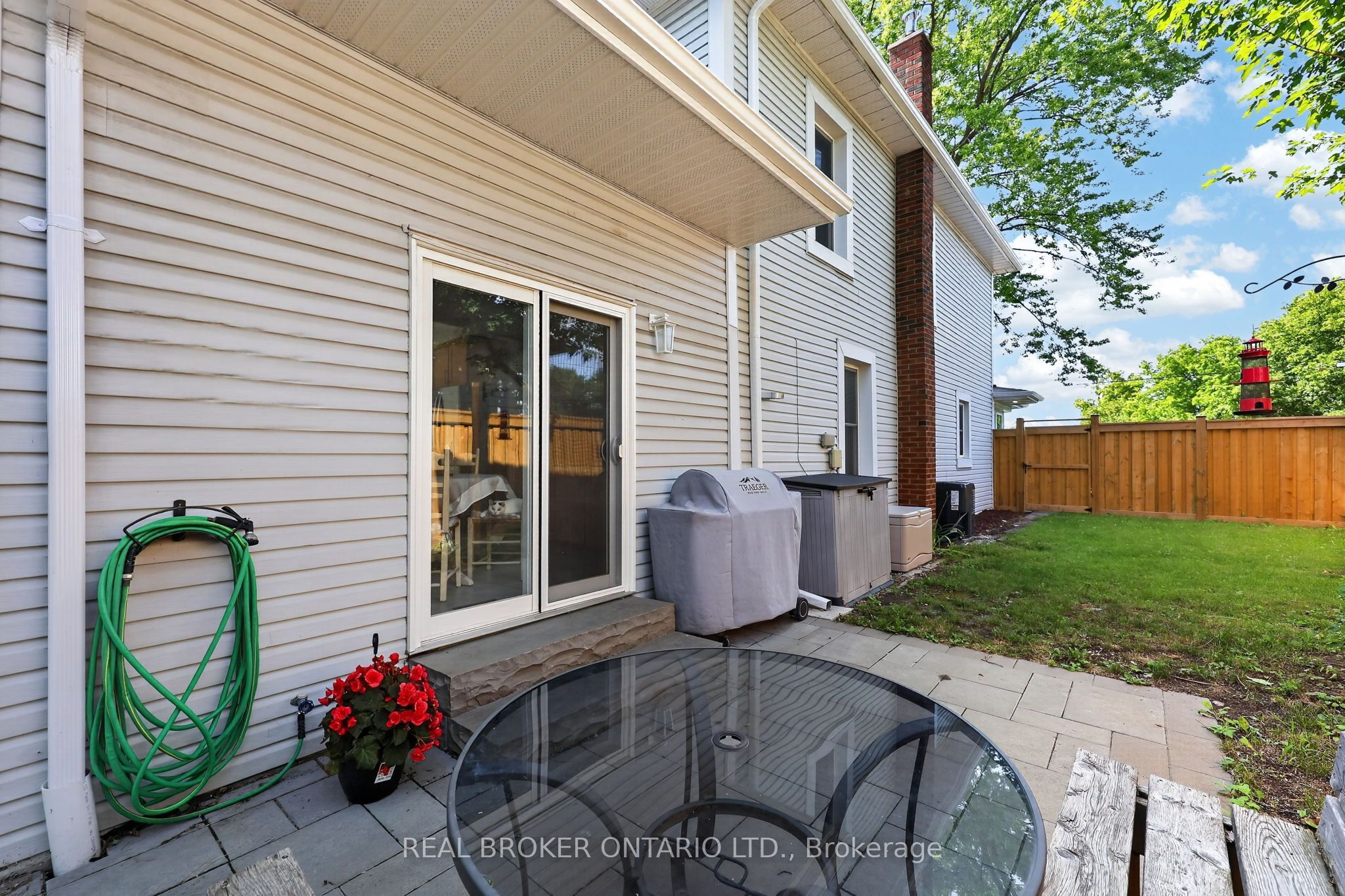 5631 Mount Albert Road Property Photo 32