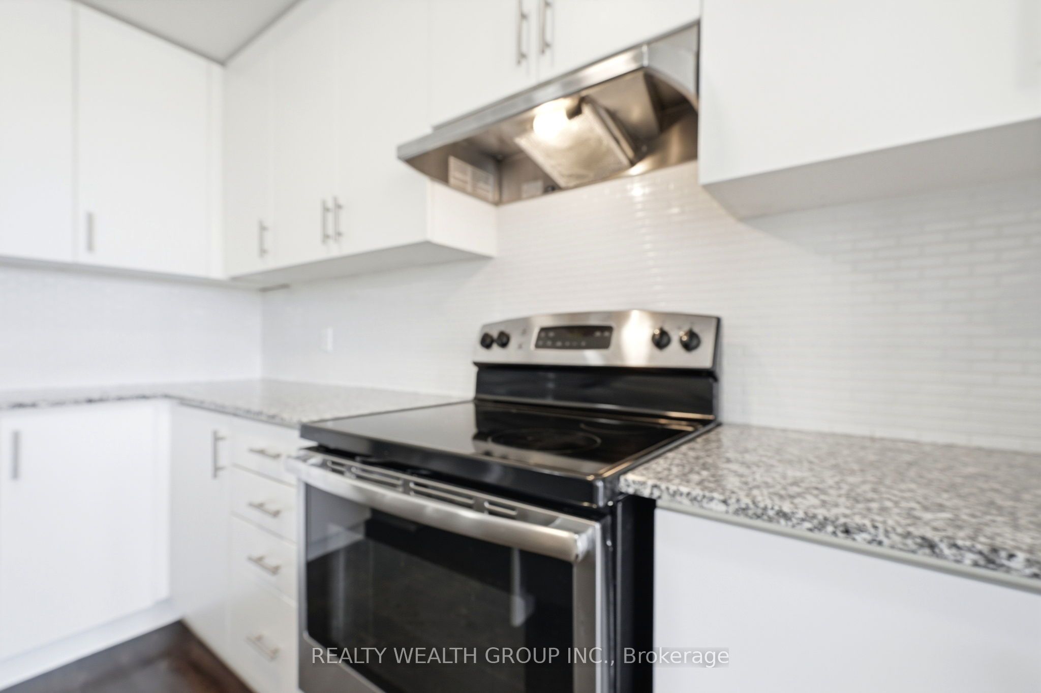 7 City Park Circle Property Photo 12