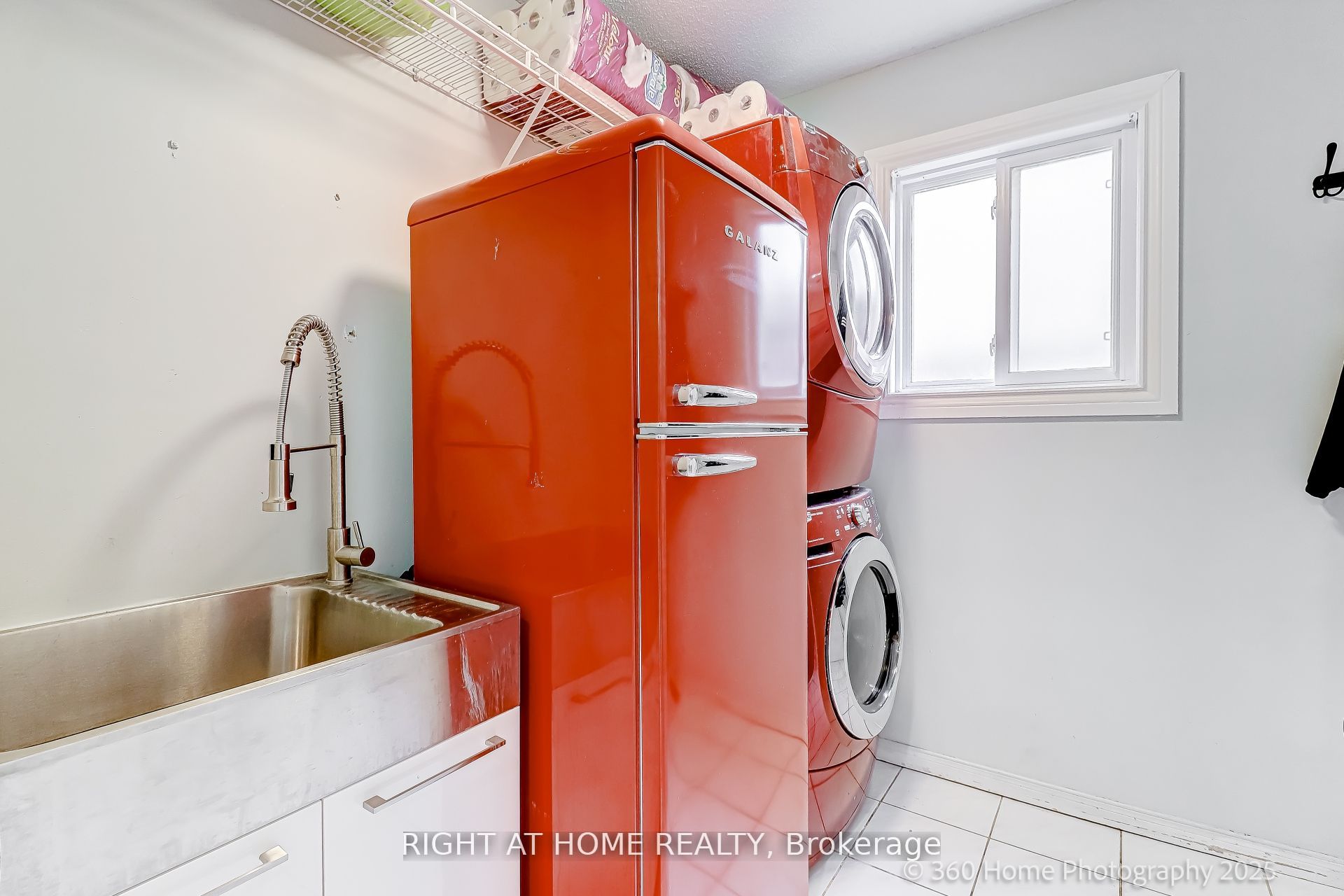71 Church Street Property Photo 7