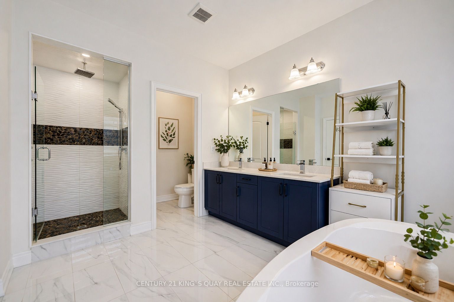 376 Seaview Heights Property Photo 13