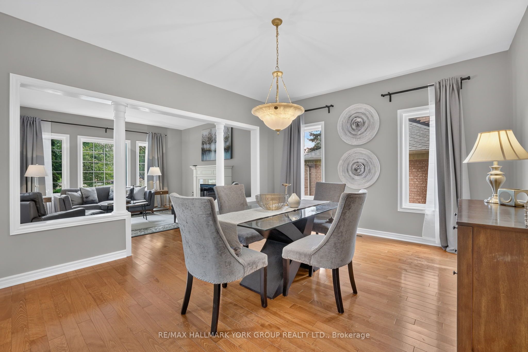 669 Kingsmere Avenue Property Photo 3