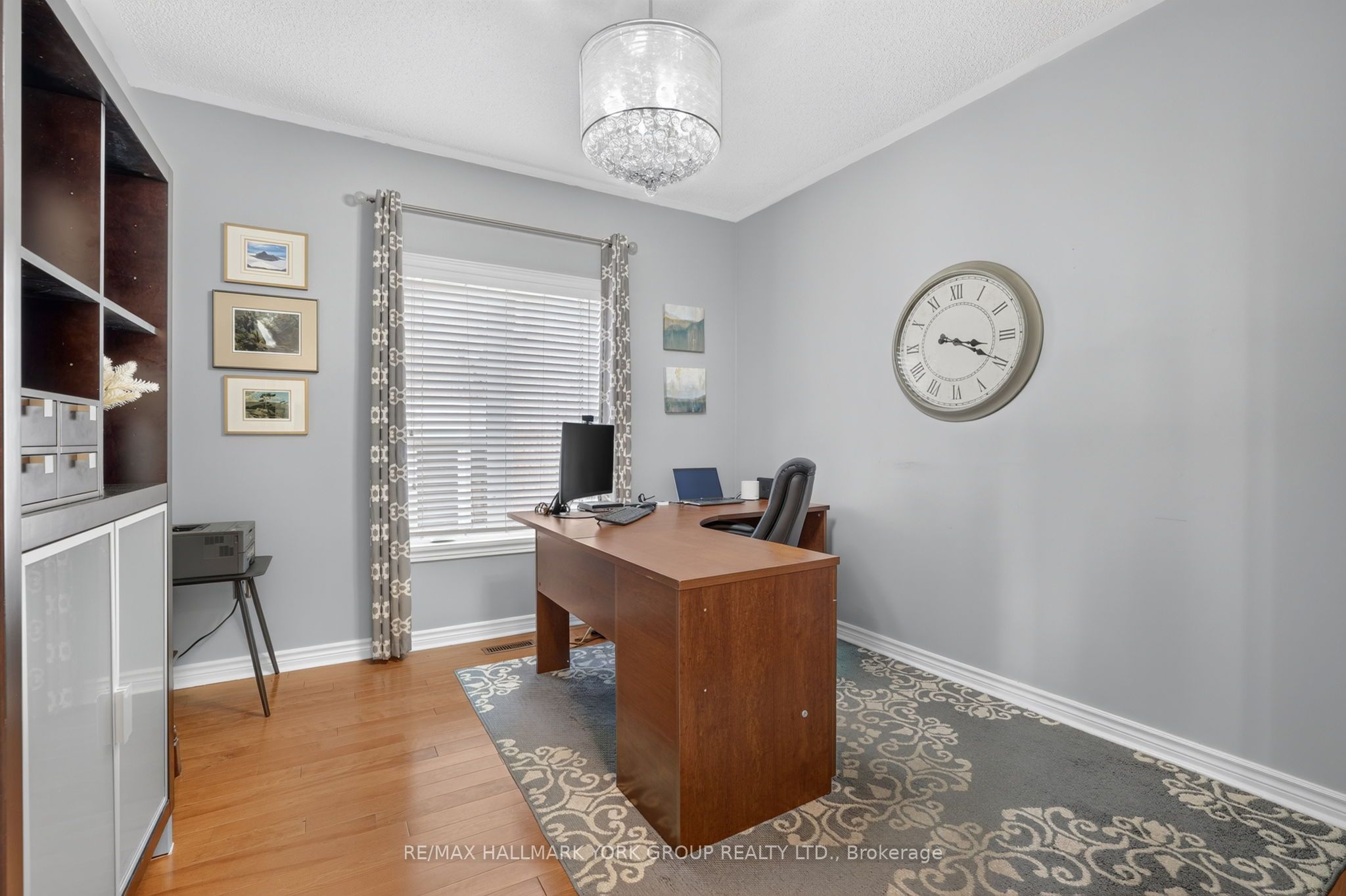 669 Kingsmere Avenue Property Photo 8