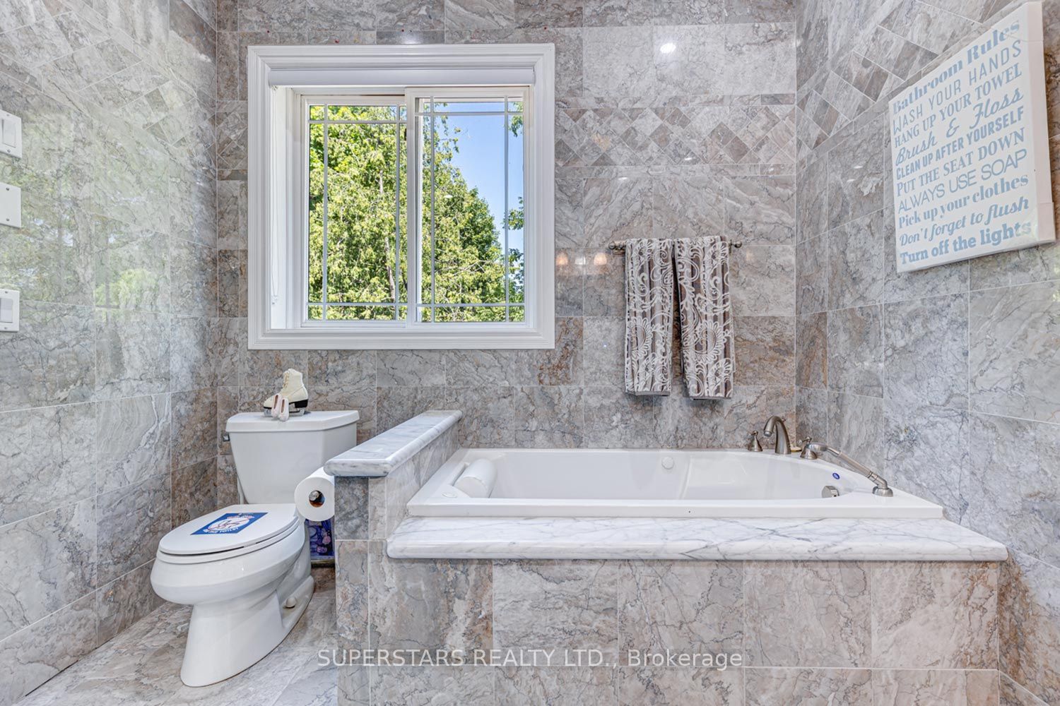 43 Hughson Drive Property Photo 29