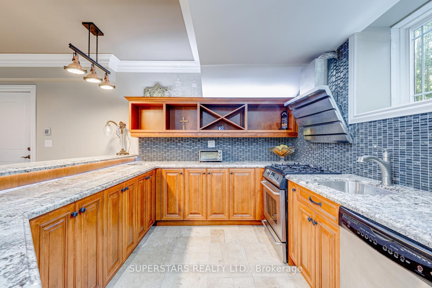 43 Hughson Drive Property Photo 38