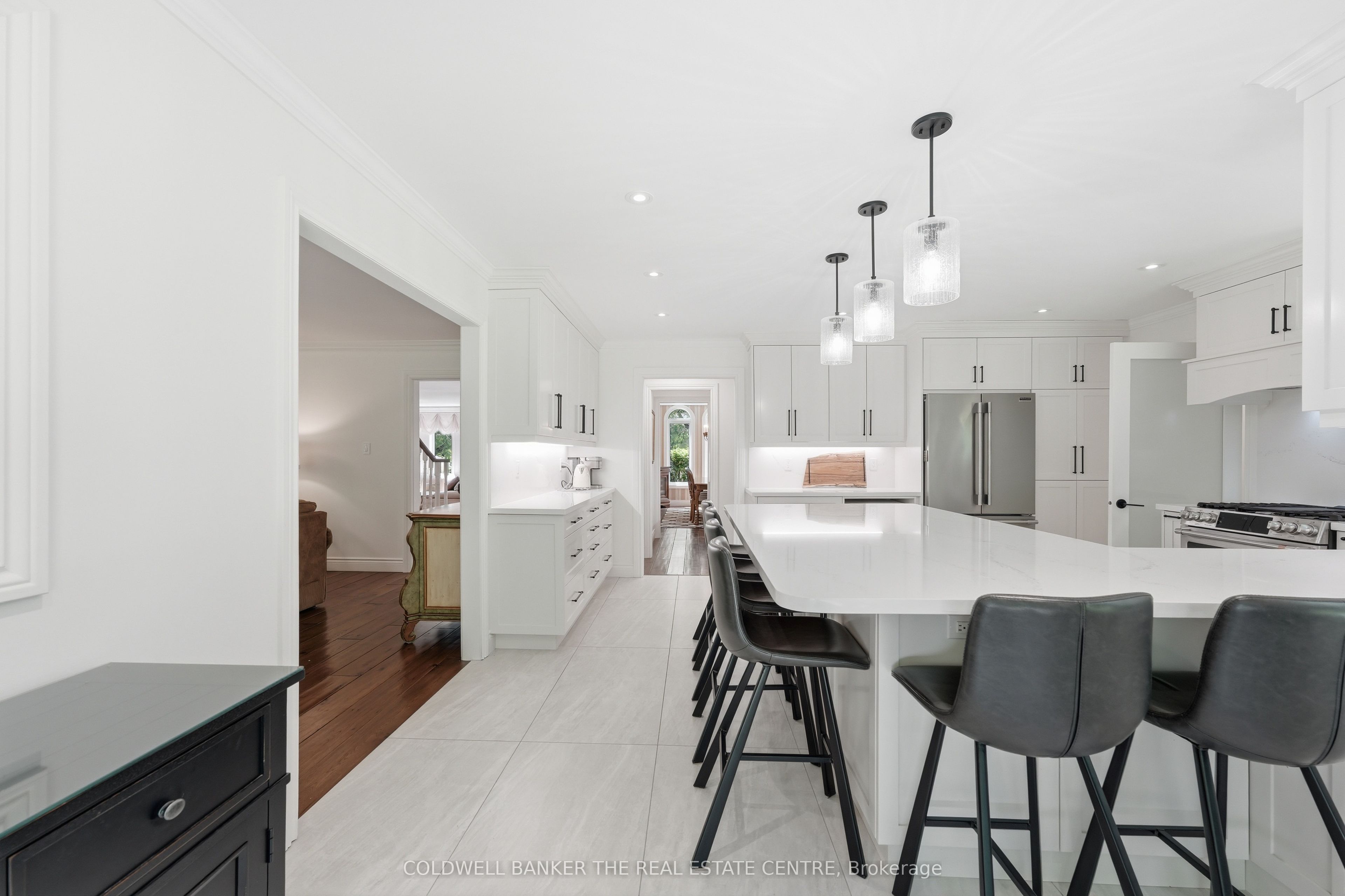 49 Falling Leaf Court Property Photo 16