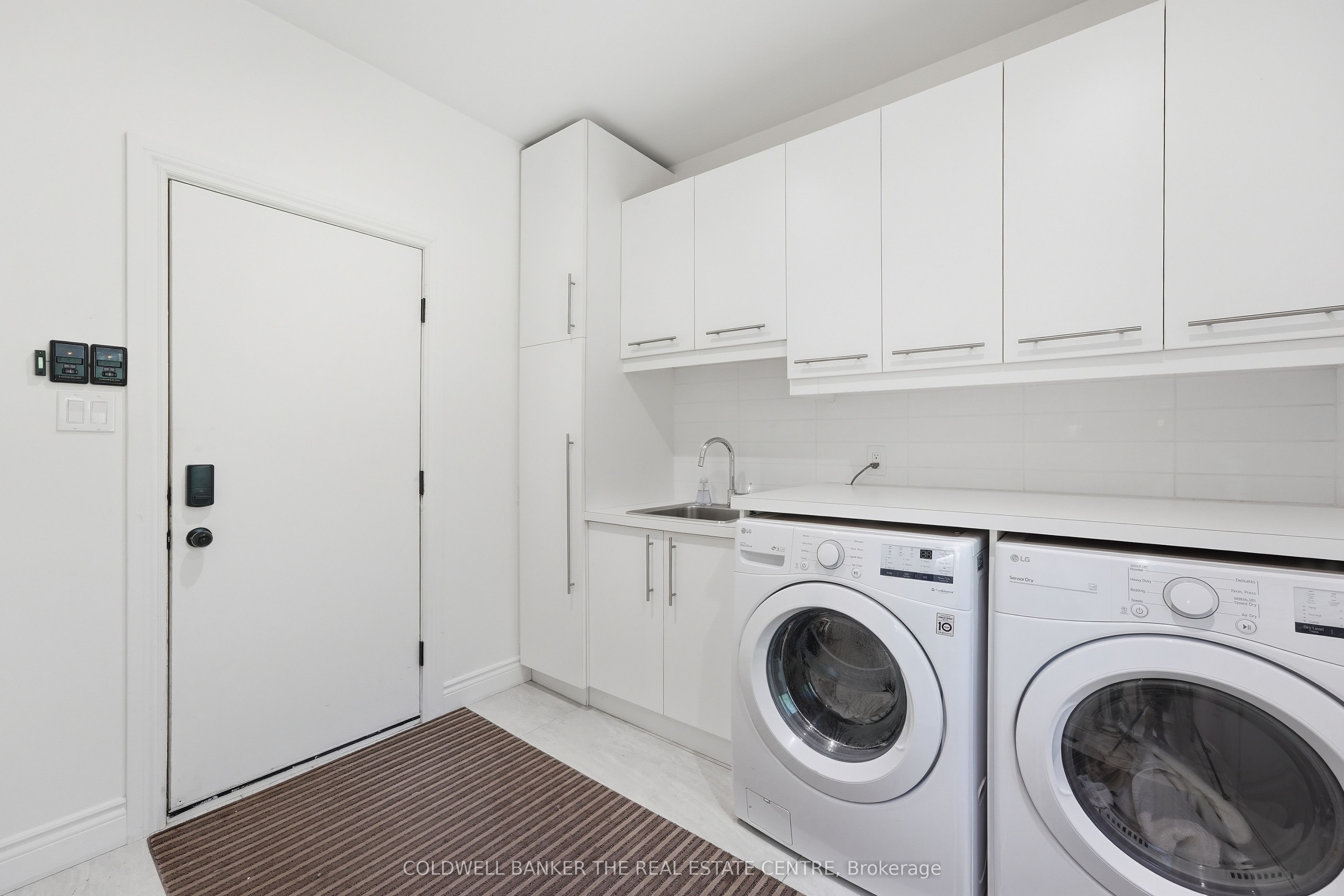 49 Falling Leaf Court Property Photo 20