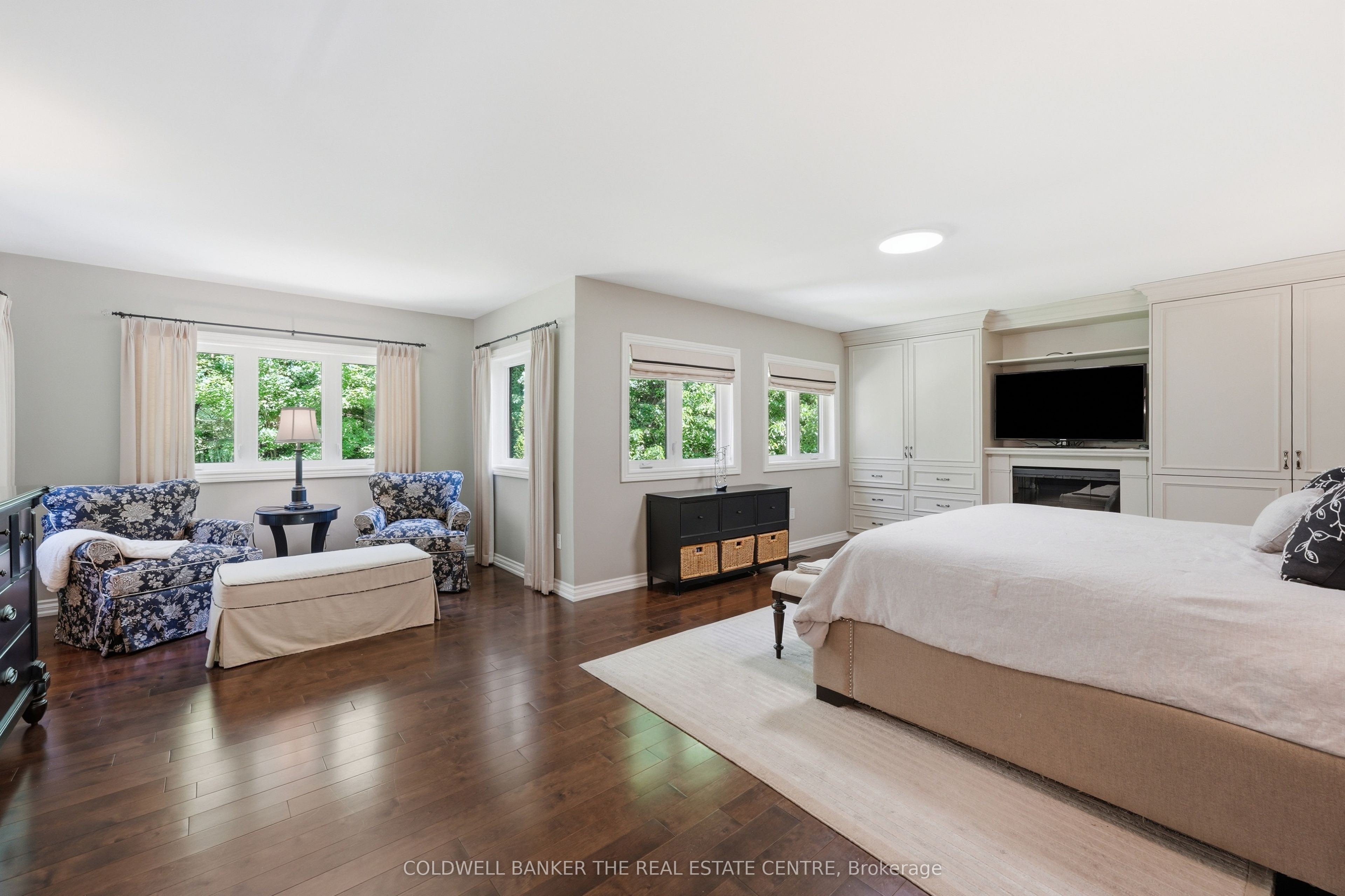49 Falling Leaf Court Property Photo 22