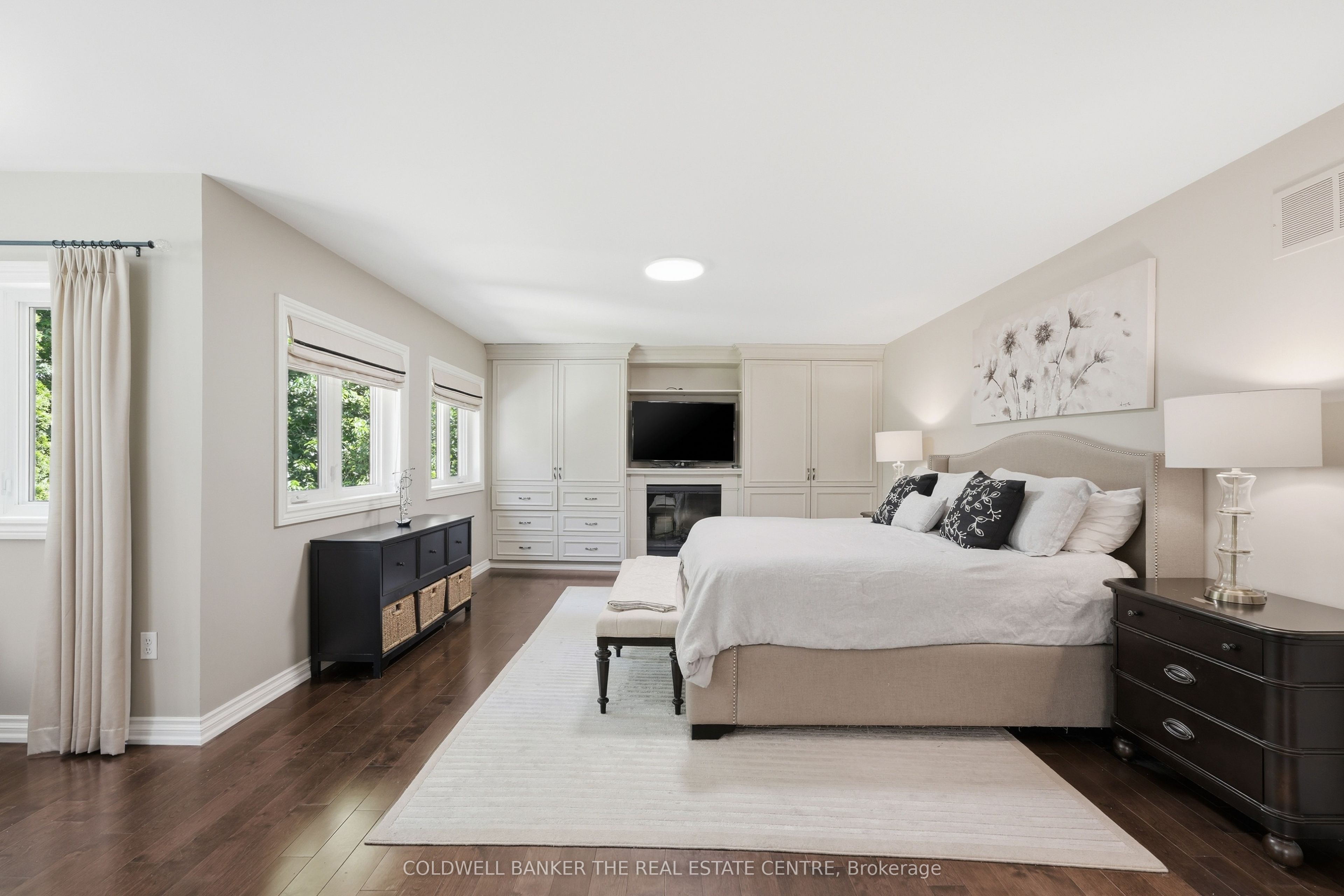 49 Falling Leaf Court Property Photo 23