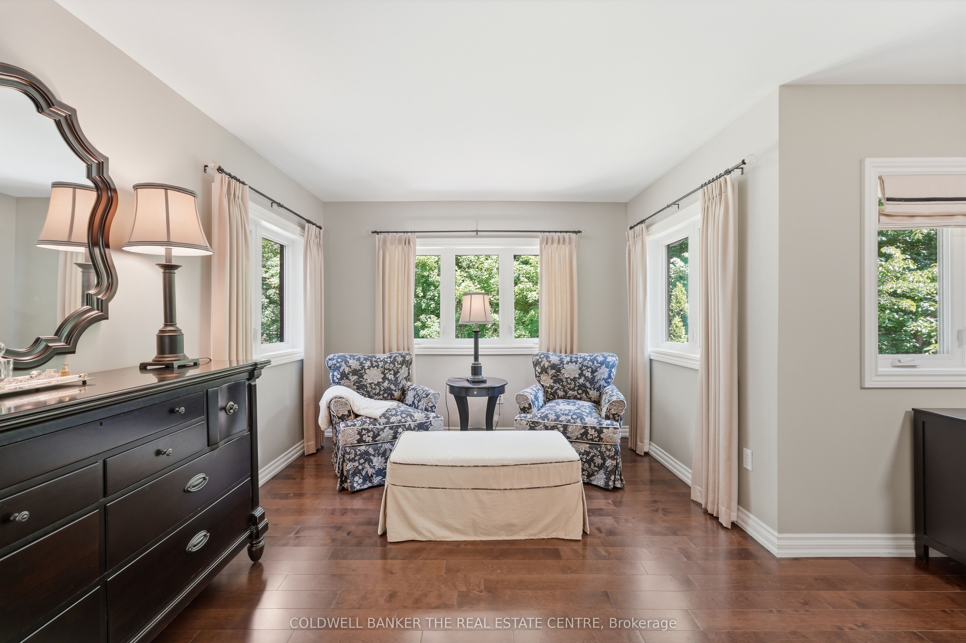 49 Falling Leaf Court Property Photo 25