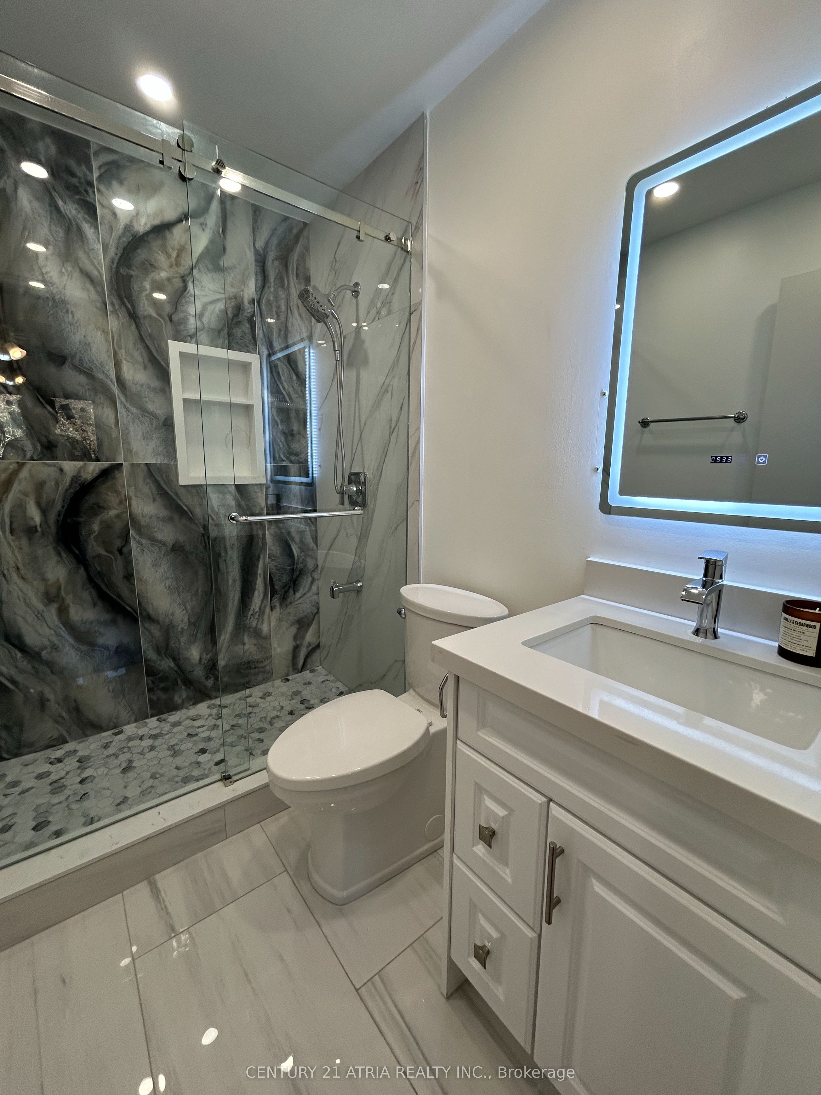 87 Avenue Road Property Photo 16