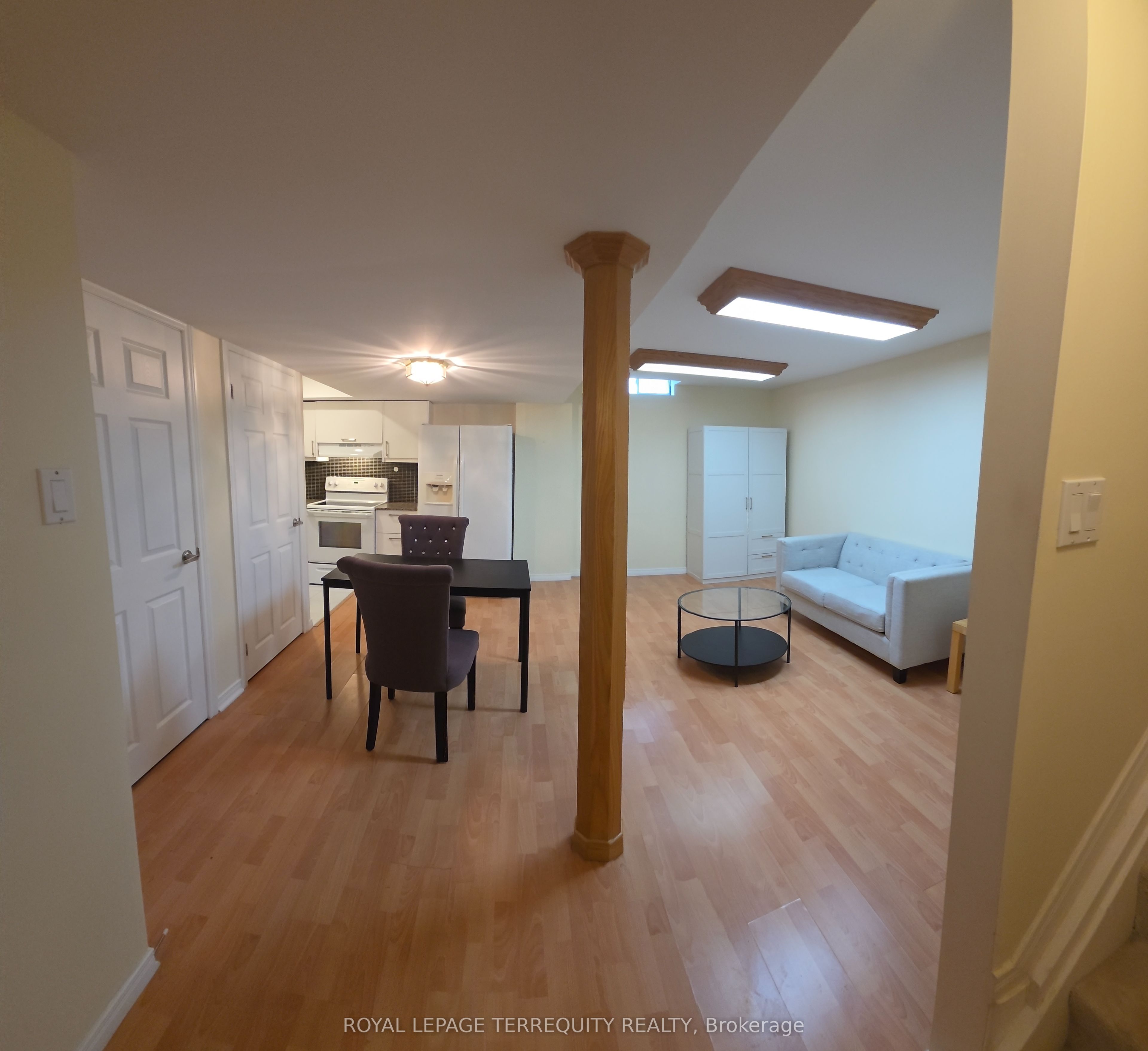 16 Royal Chapin Crescent Bsmt Property Photo 6