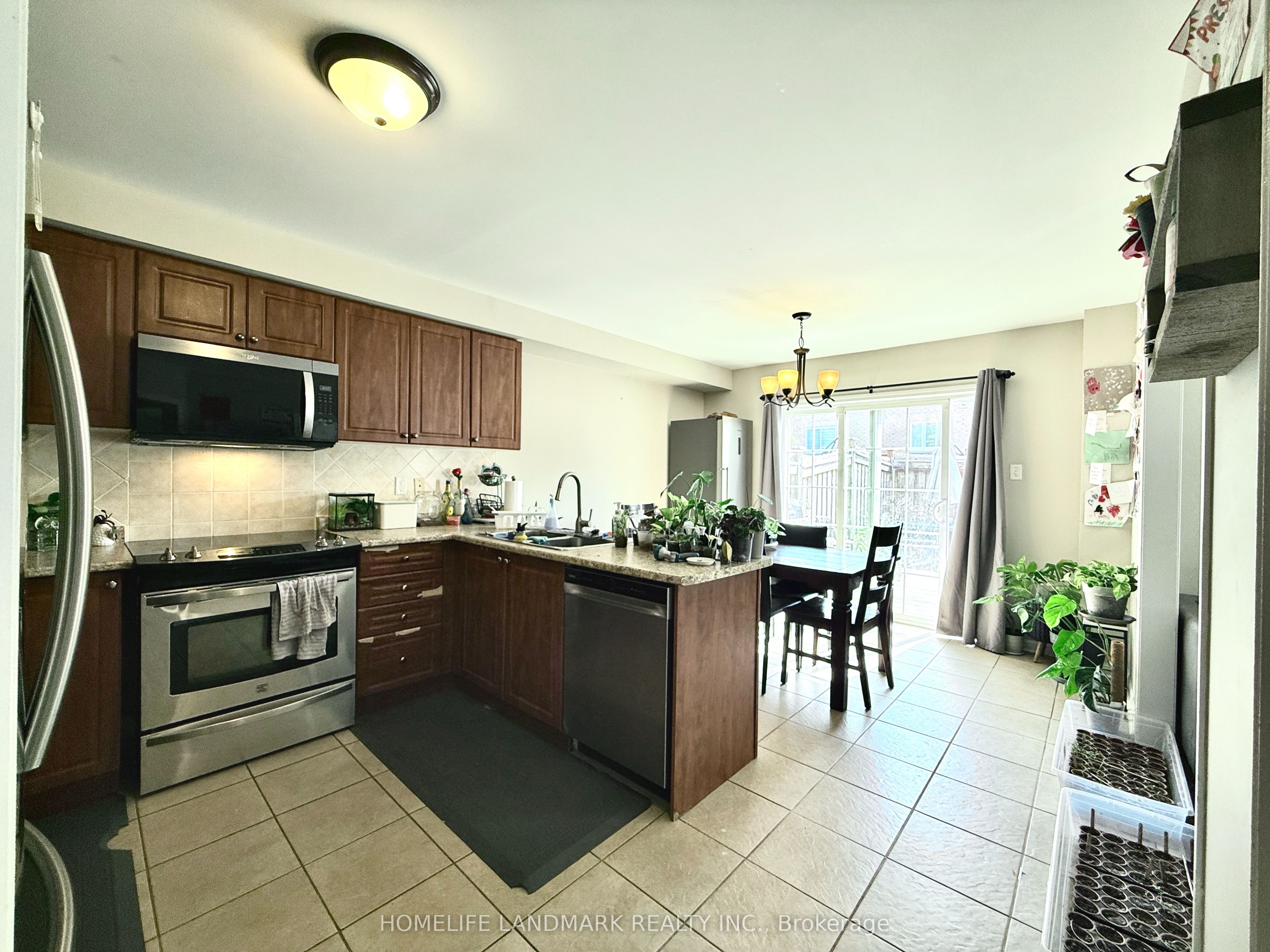 350 Gilpin Drive Property Photo 5