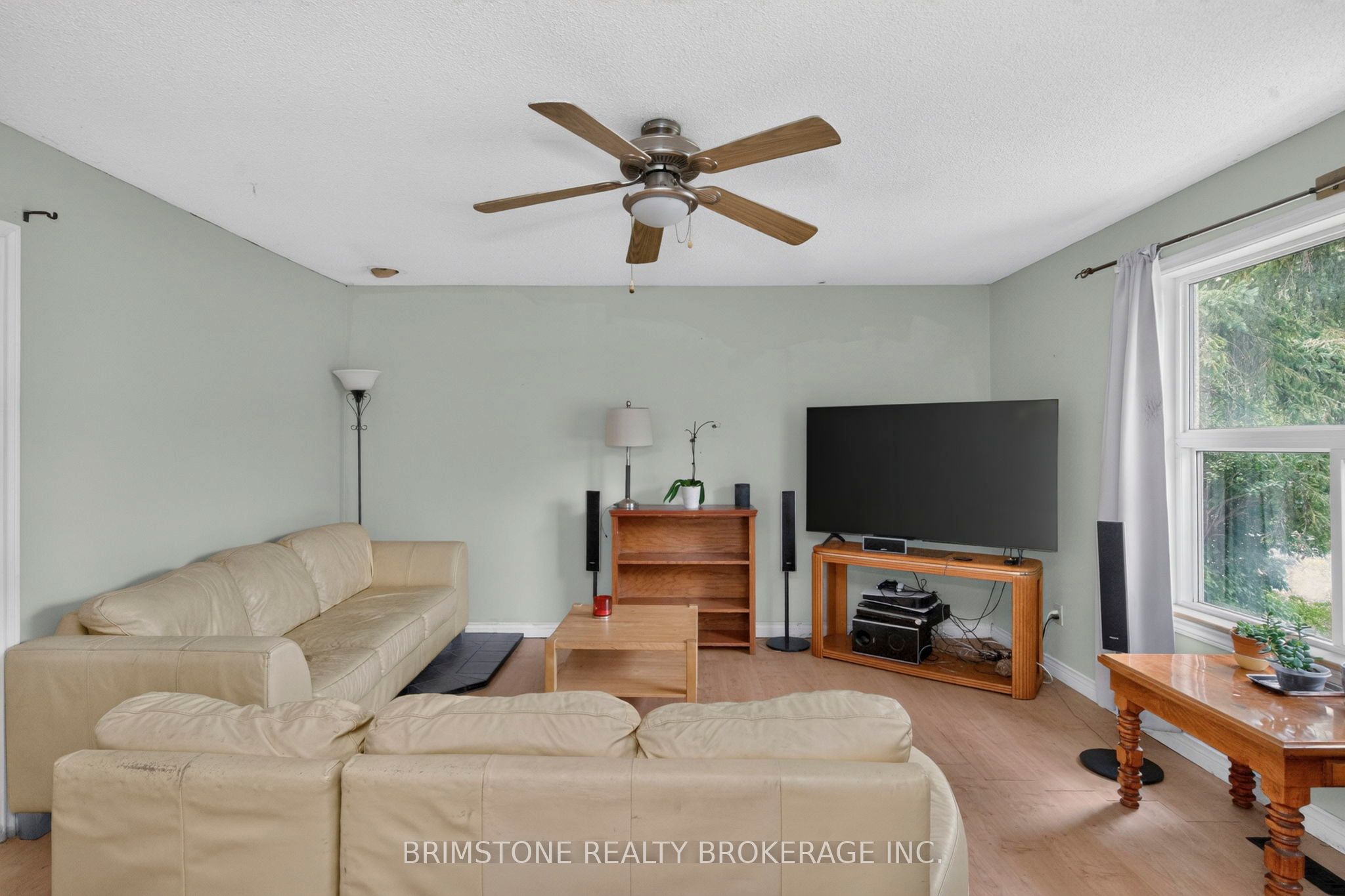 2693 25th Side Road Property Photo 12