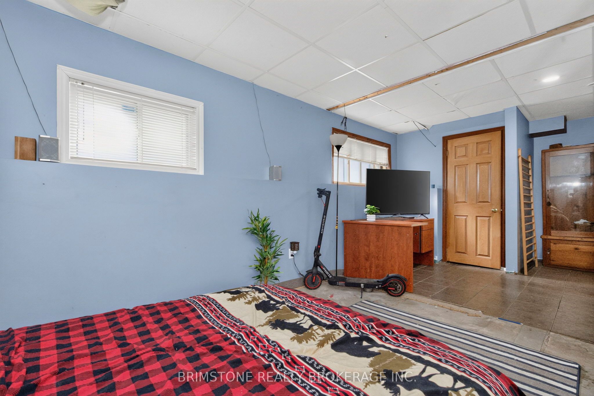 2693 25th Side Road Property Photo 24