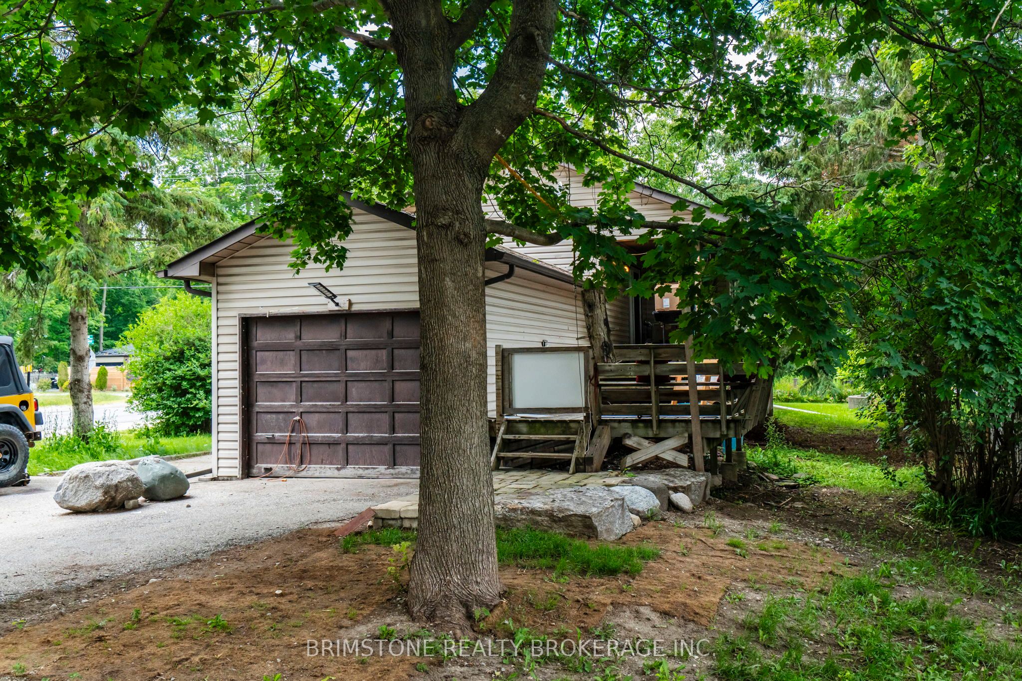 2693 25th Side Road Property Photo 28