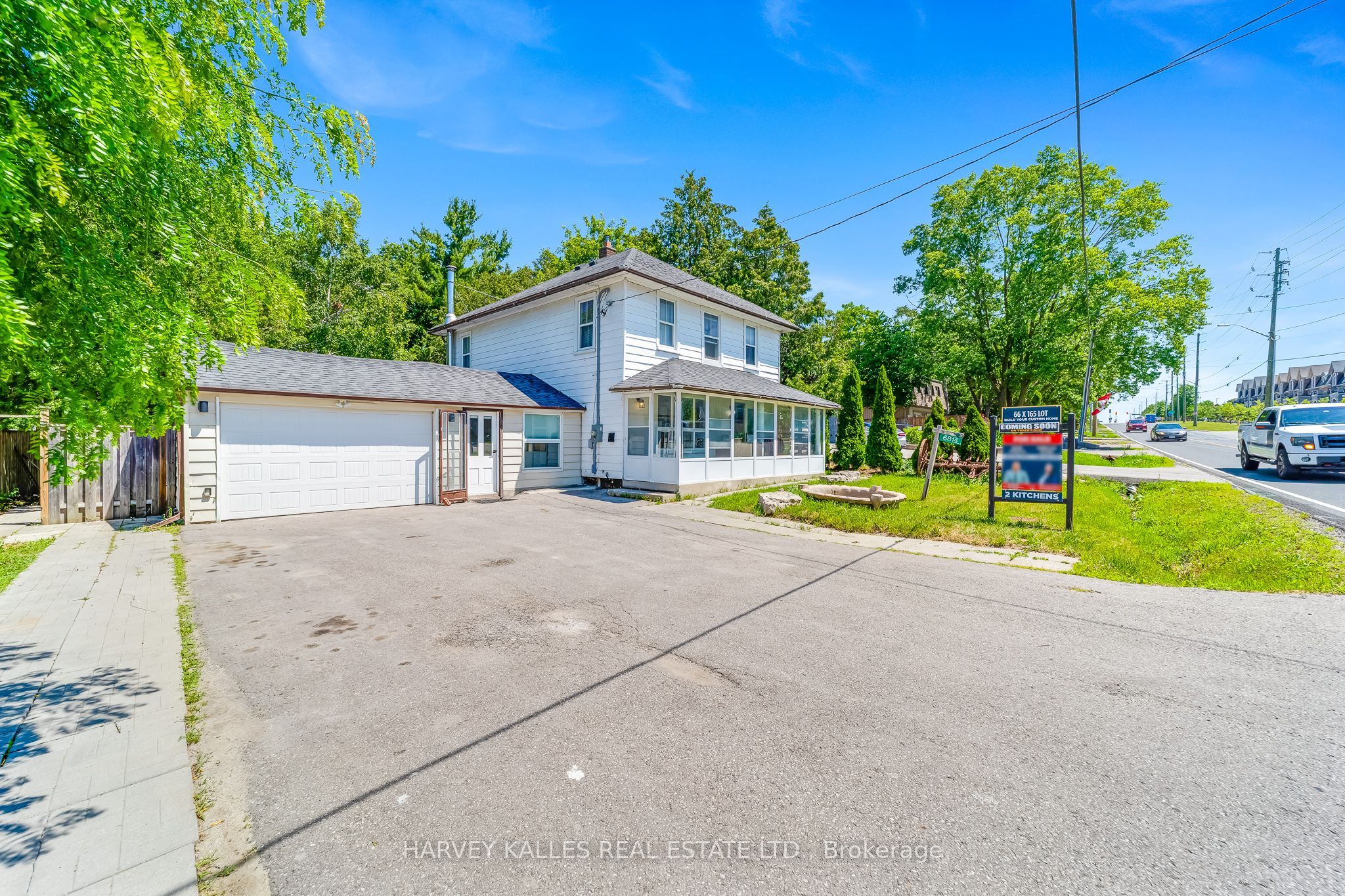 6814 14th Avenue Property Photo 2