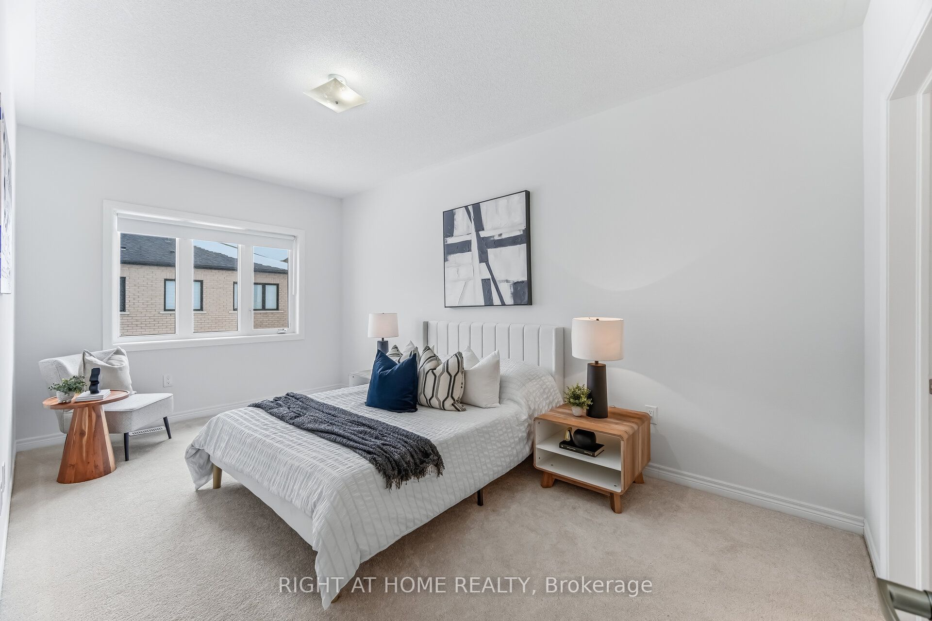 77 Singhampton Road Property Photo 16
