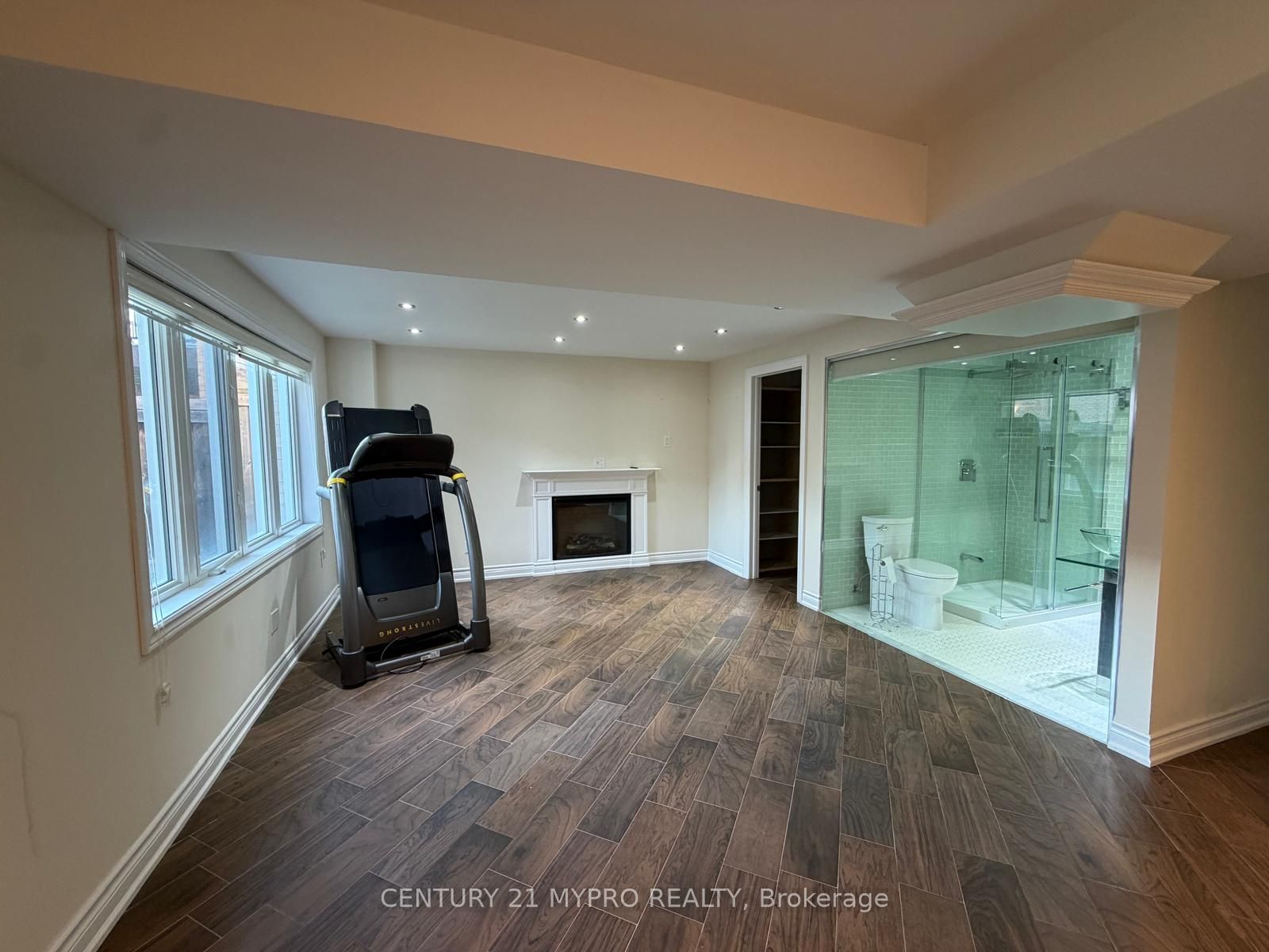 431 Woodspring Avenue E Property Photo 44