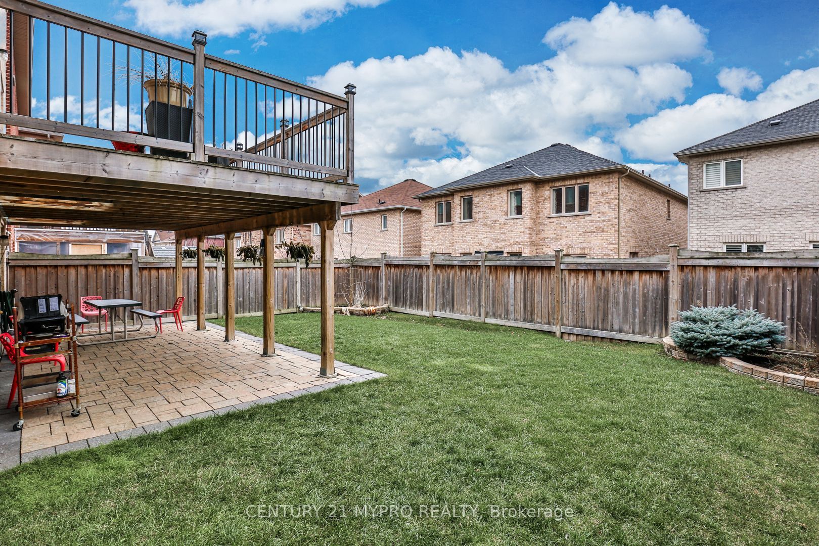 431 Woodspring Avenue E Property Photo 47