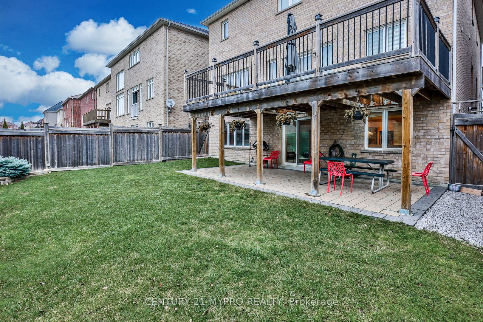 431 Woodspring Avenue E Property Photo 49