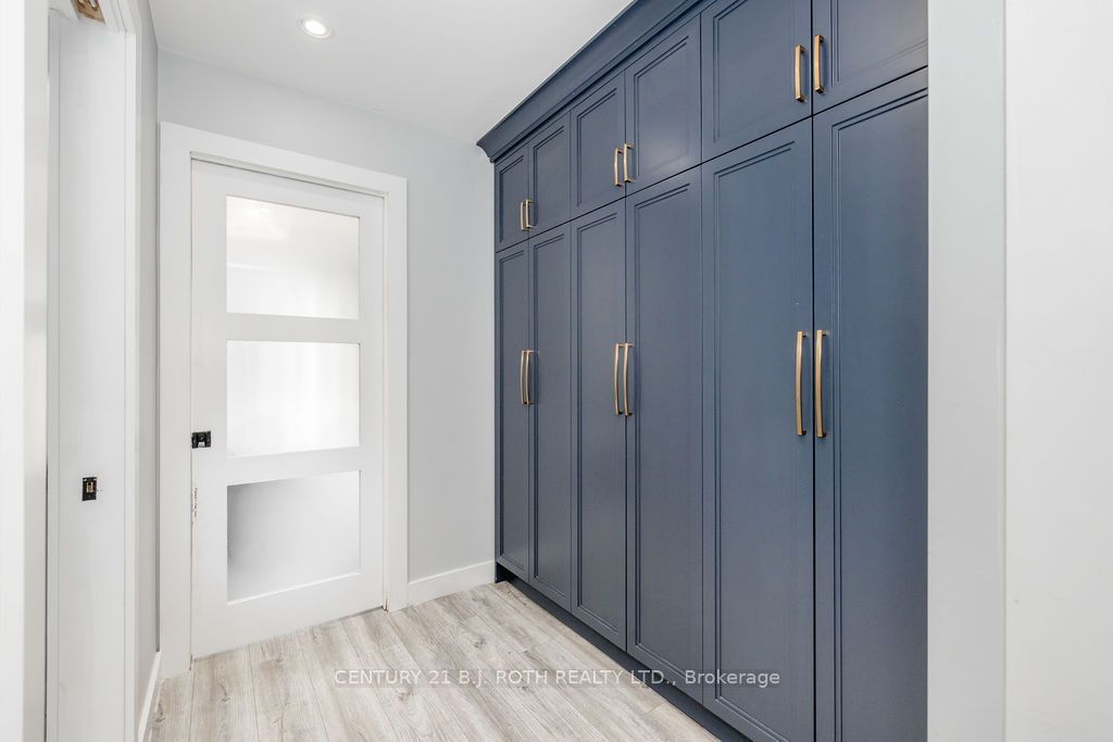 1844 Oakwood Road Property Photo 16