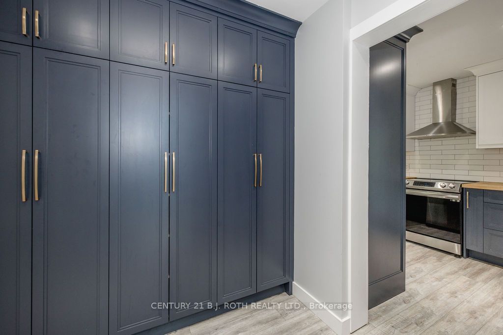 1844 Oakwood Road Property Photo 17