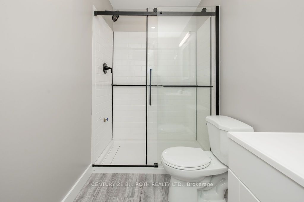 1844 Oakwood Road Property Photo 27