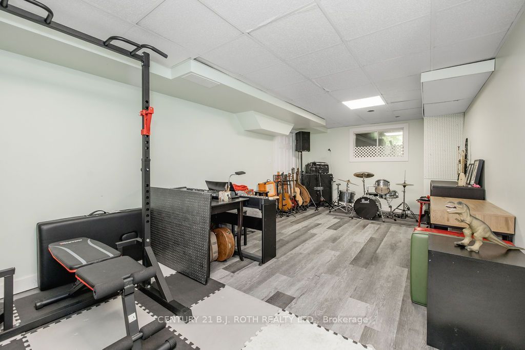 1844 Oakwood Road Property Photo 35