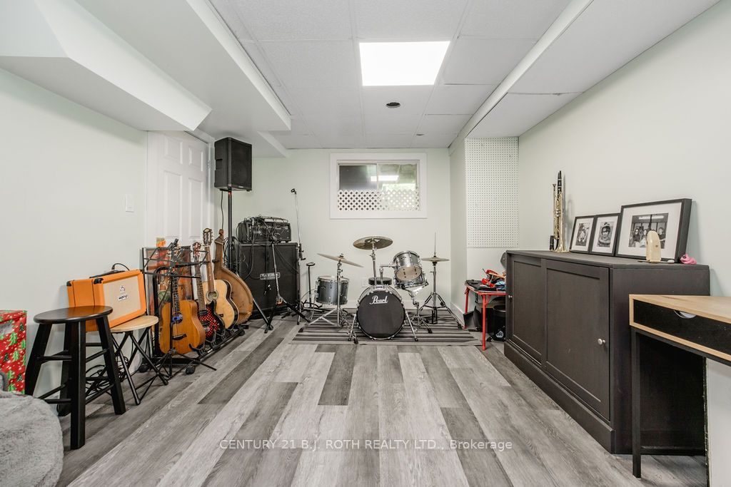 1844 Oakwood Road Property Photo 36