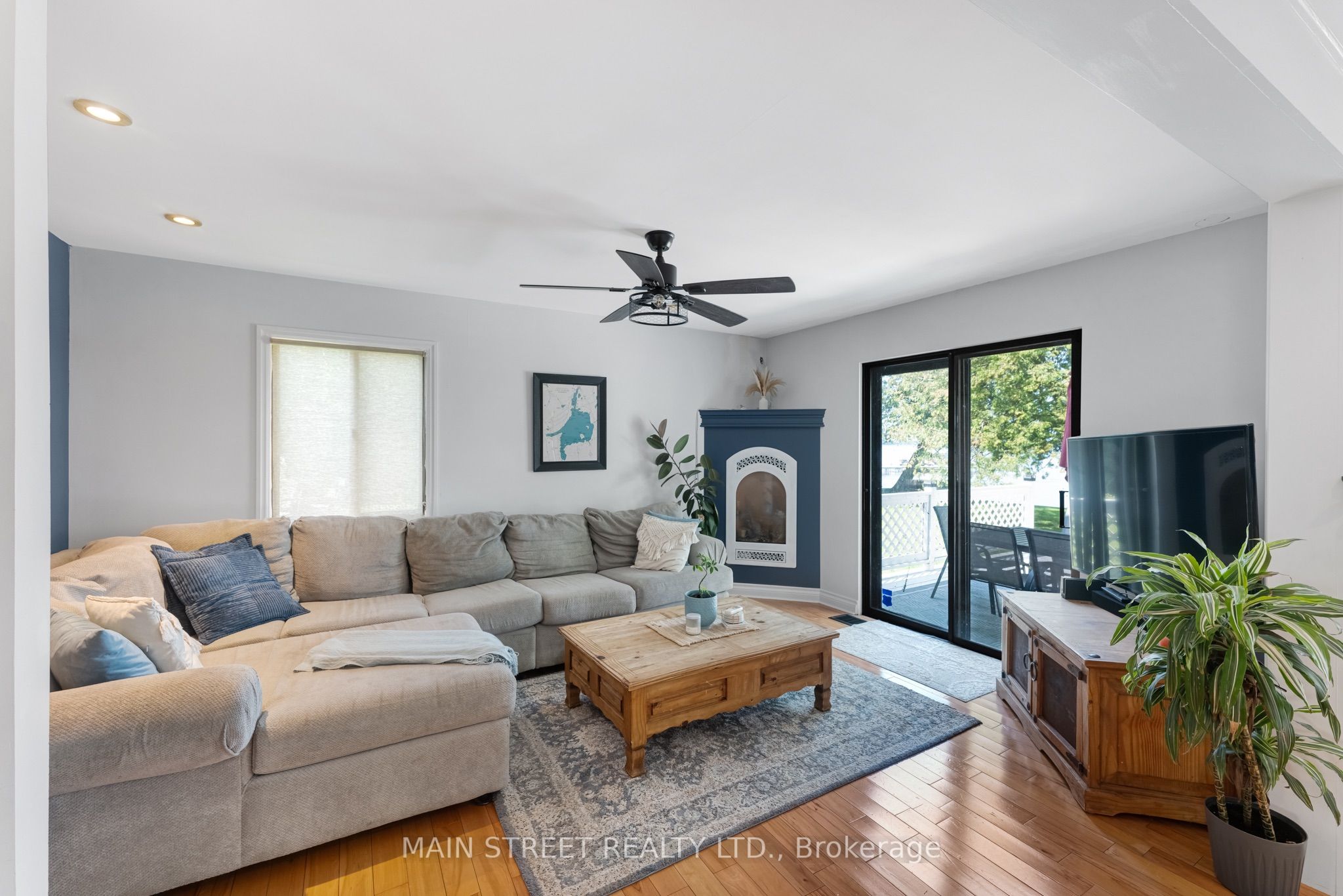 126 Moore's Beach Road Property Photo 6