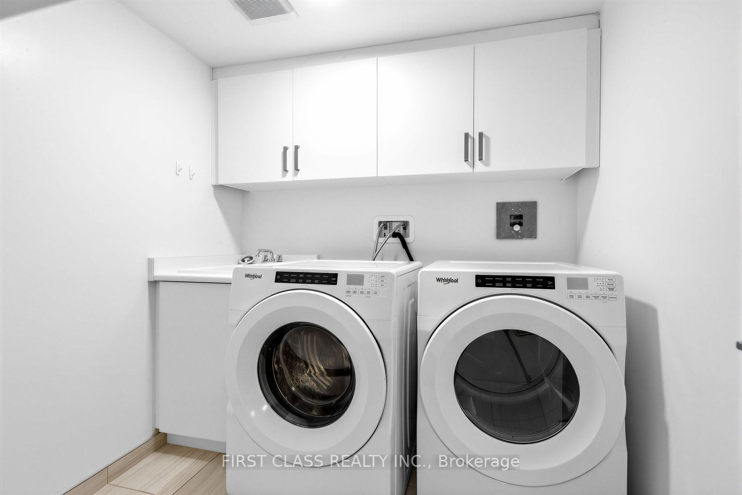 56 S Active Road Property Photo 36