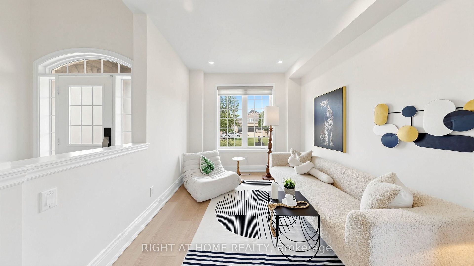 19 Heaney Court Property Photo 4
