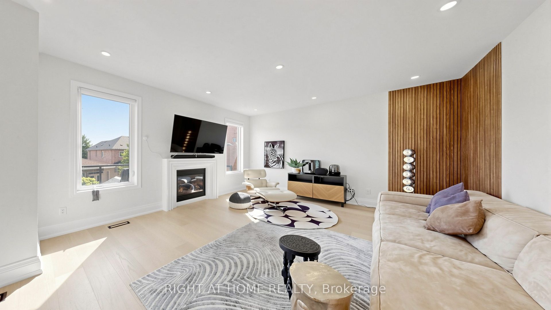19 Heaney Court Property Photo 9